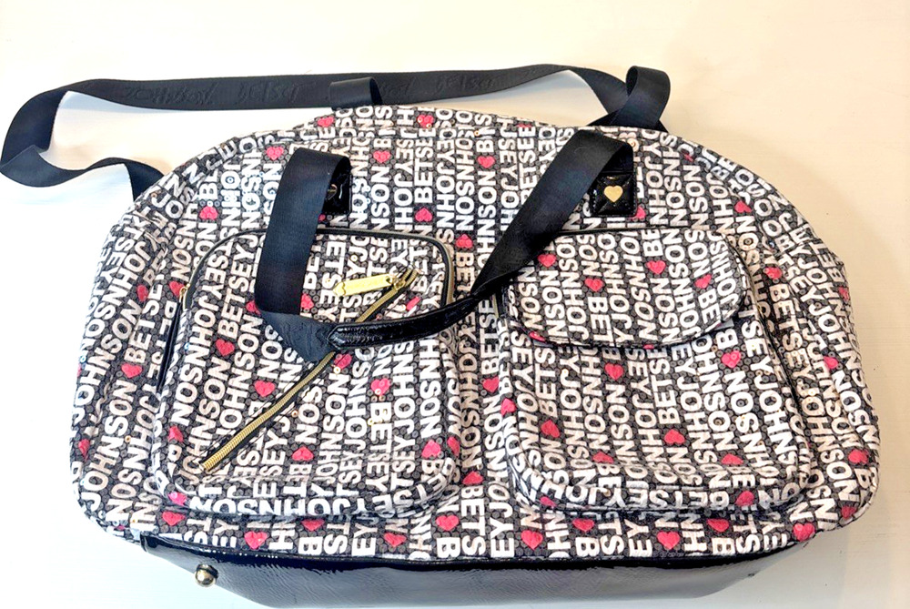 Betsey Johnson Luv Betsey Weekender Duffle Bag Travel Luggage READ